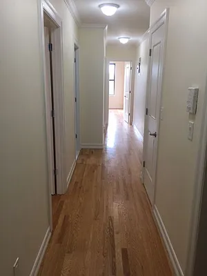 Rented by Roberto Guilbet, LREB | media 8