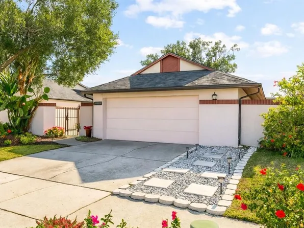 10815 Venice Cir, Tampa, FL 33635