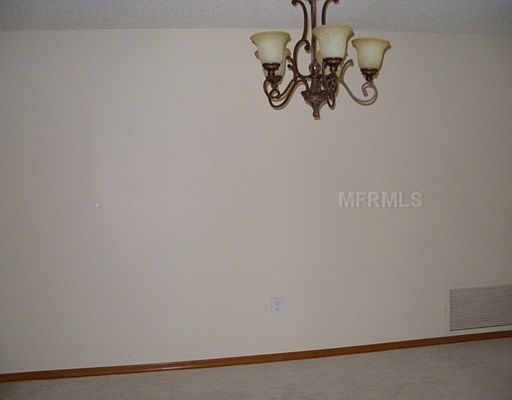 5th image of 1219 Howell Creek Dr