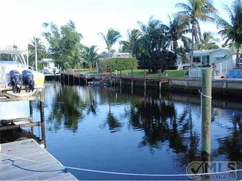 5th image of 636 Lighthouse Dr