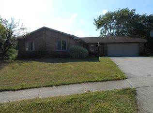 9026 Sea Wind Pl, Fort Wayne, IN 46804