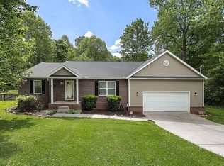 4326 Lakefront Dr, Louisville, TN 37777