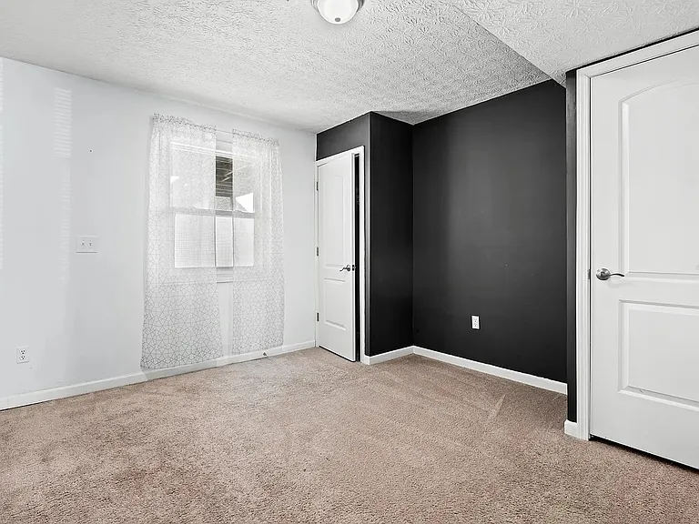 6069 Northbend Dr — Photo 18