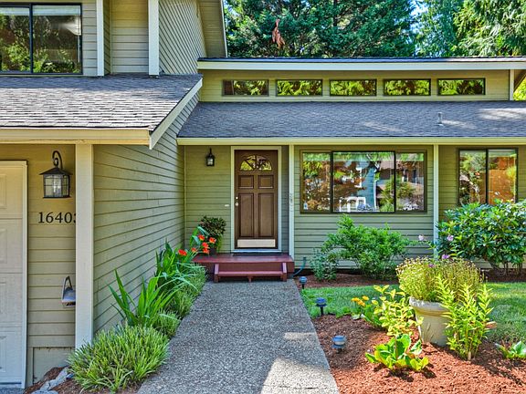2nd image of 16403 198th Ave NE