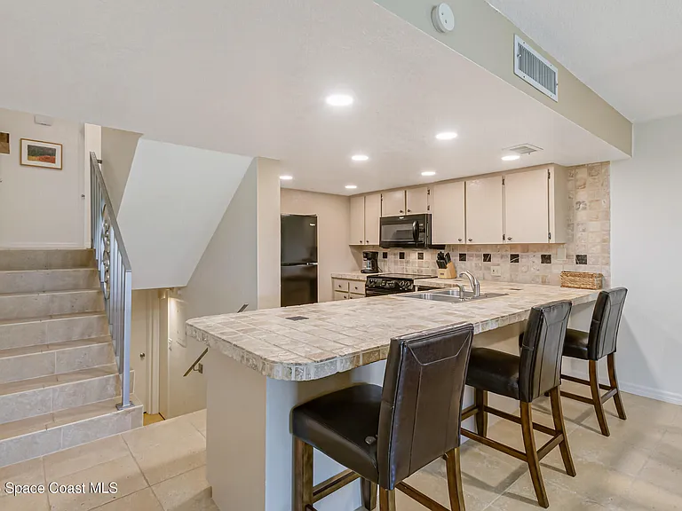 5050 Ocean Beach Blvd #107 — Photo 6