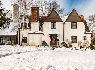 251 Pondfield Rd W, Bronxville, NY 10708