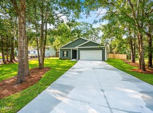 36 Telfair Dr, Beaufort, SC 29907