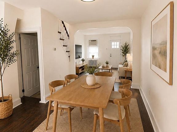 3rd image of 132 Grape St