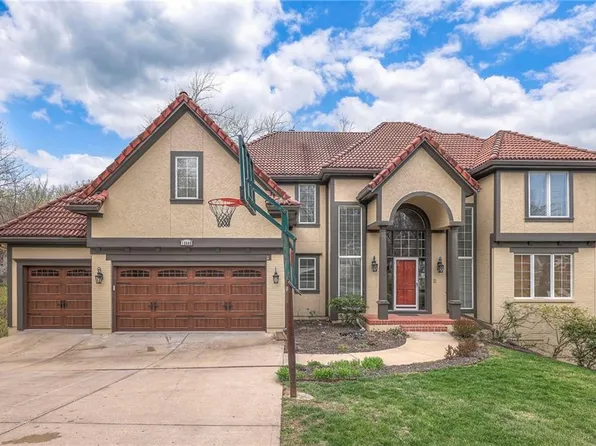 13605 W 54th St, Shawnee, KS 66216