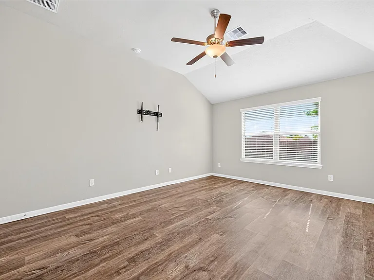 246 Brocks Ln — Photo 26