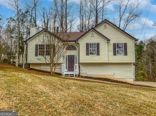 58 Canterbury Dr, Dallas, GA 30157