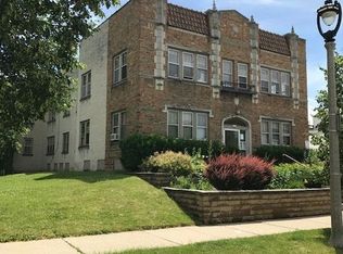 1922 N Palmer St APT 02, Milwaukee, WI 53212