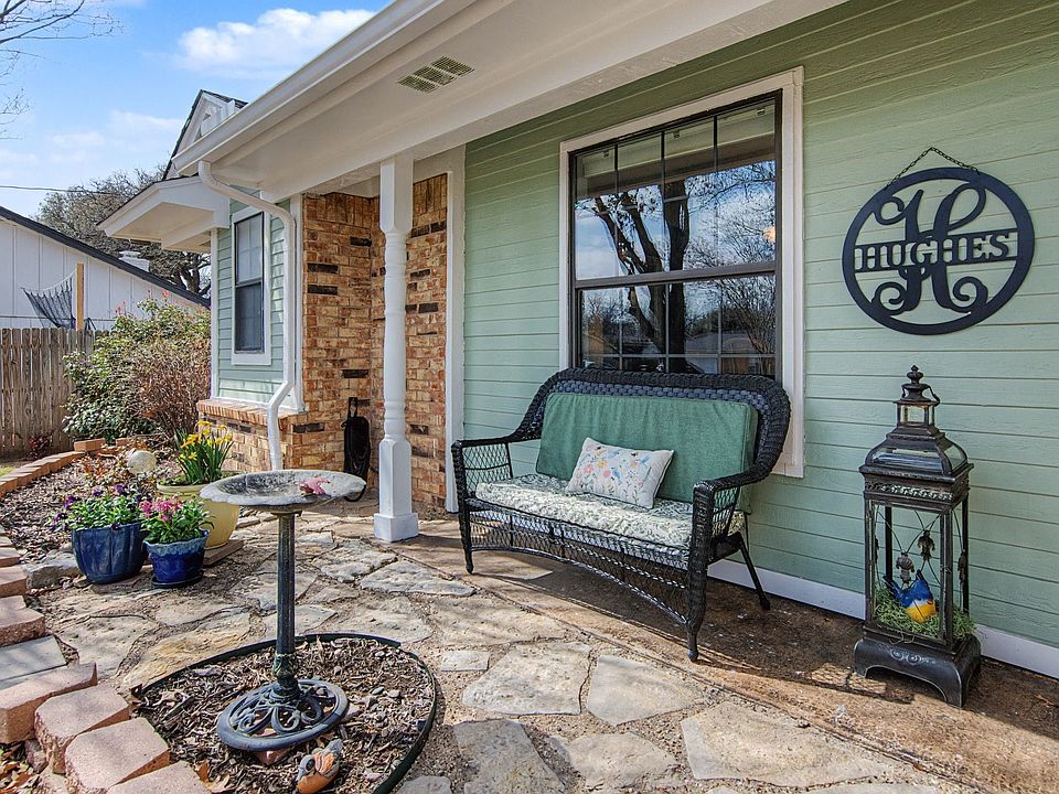 7449 Timberhill Dr, North Richland Hills, TX 76182 | MLS #21190055