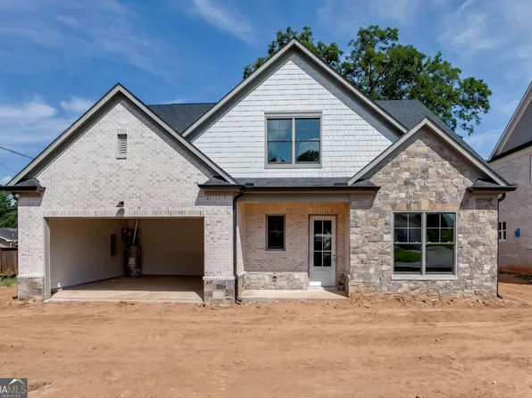 11 Stonehedge Dr, Buford, GA 30518