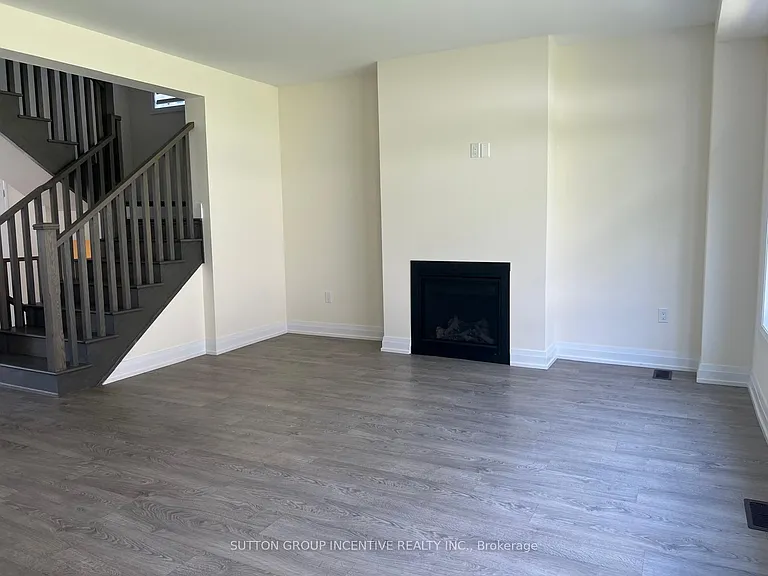 47 Bearberry Rd — Photo 4