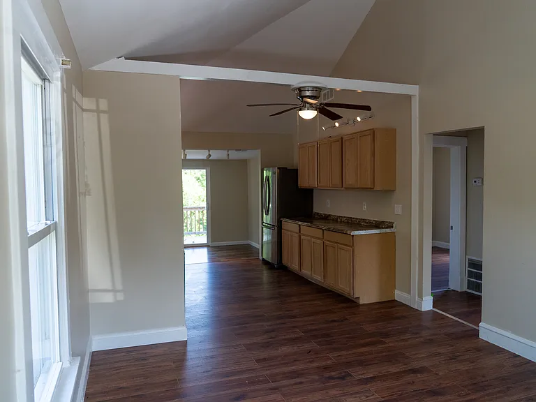 244 Shiloh Ave — Photo 9