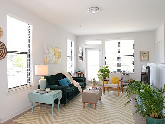 2nd image of 8212 Parker Forest Dr