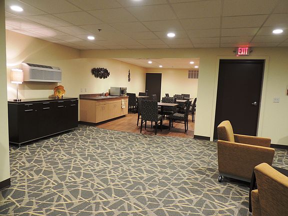 3rd image of 5200 S Tuckaway Blvd Unit 320B