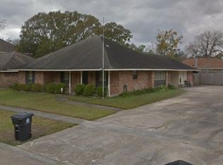 2610 Bernwood Dr, Baton Rouge, LA 70816