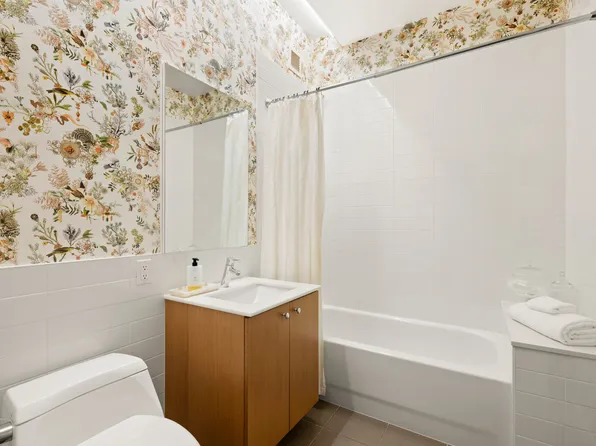 220 West 148th Street 1L image 14 of 14
