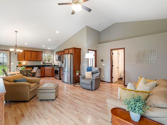 2nd image of 4156 Mourning Dove Dr