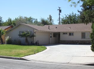 38739 Desert View Dr, Palmdale, CA 93551