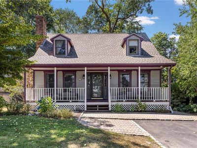 51 Wapping Dr, Bristol, RI, 02809