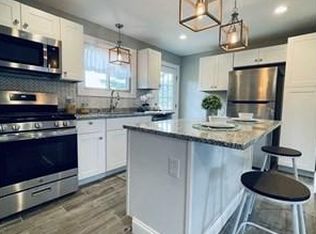 315 Hixville Rd, Dartmouth, MA 02747