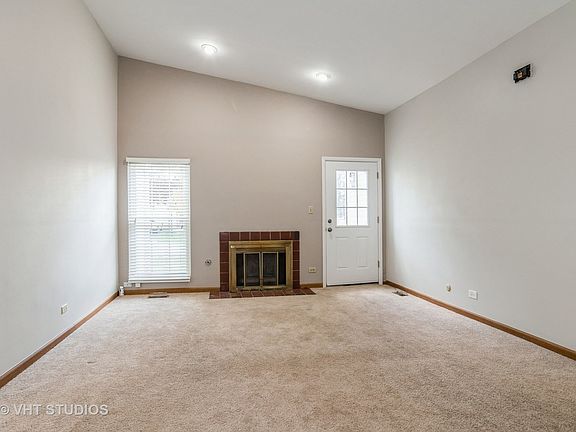 2nd image of 1242 Clematis Dr