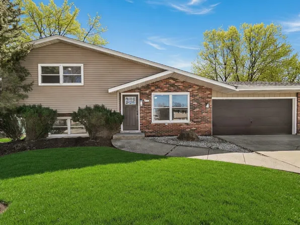 6151 Victoria Dr, Oak Forest, IL 60452
