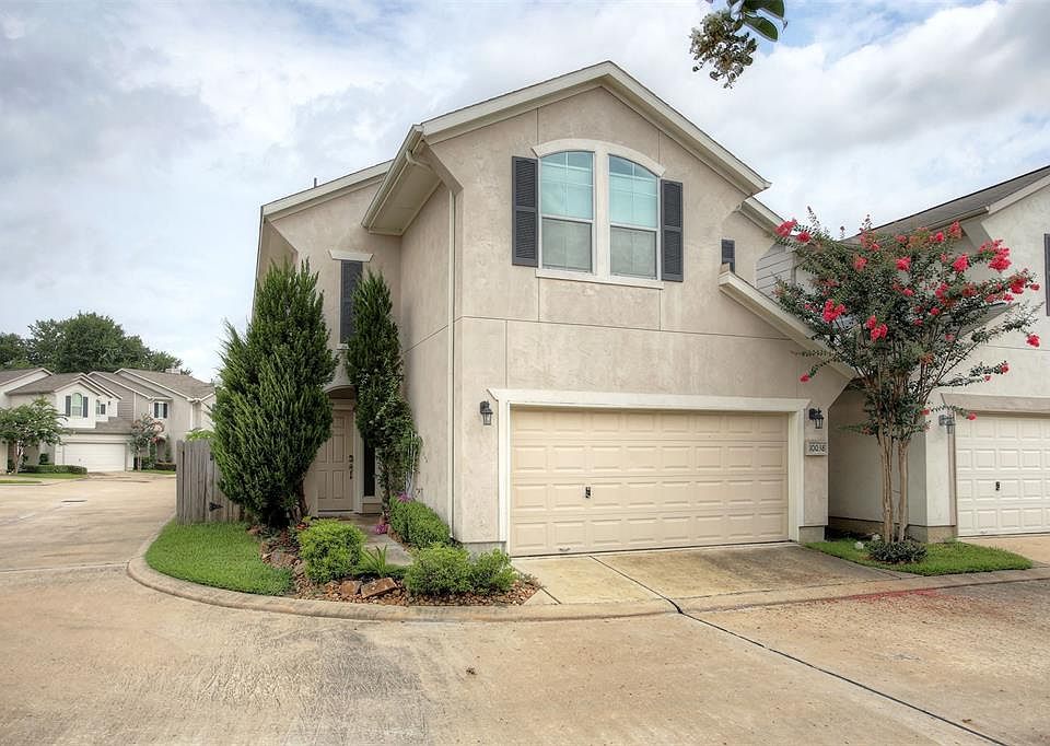 1st image of 10038 Hillside Bayou Dr