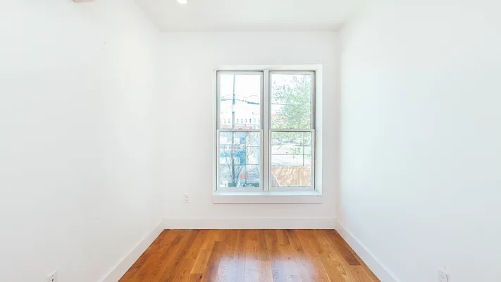 Rented by Nooklyn NYC LLC | media 30