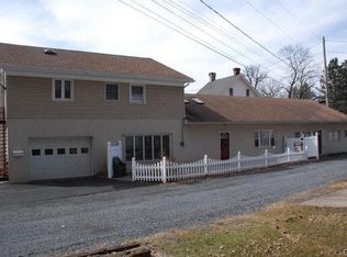 62 E Station Avenue #FL 2ND, Coopersburg, PA 18036
