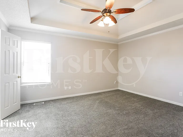 11328 N Wyandotte St — Photo 7