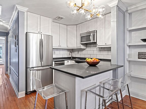 2nd image of 74 W 131st St #1