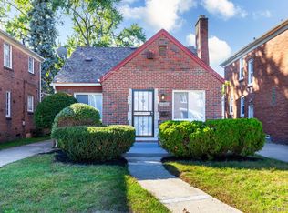 19355 Greenlawn St, Detroit, MI 48221