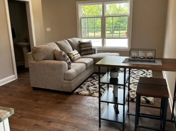 420 Market Ave #420, Waynesboro, VA 22980
