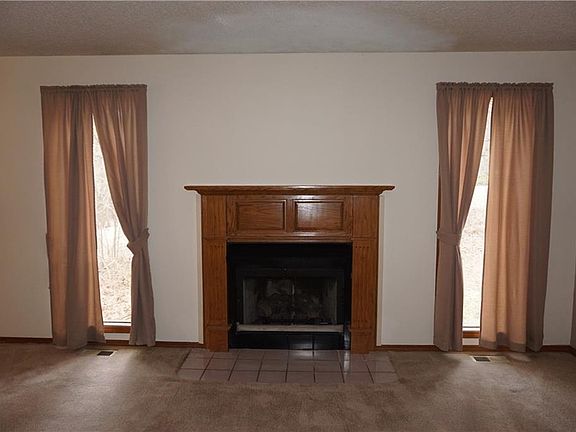 3rd image of 4 Bassingham Ln