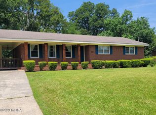 2134 Robin Hood Rd, Macon, GA 31206