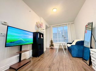 33 Clegg Rd #910, Markham, ON L6G0G6