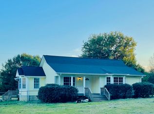 121 Will Ln, La Fayette, GA 30728