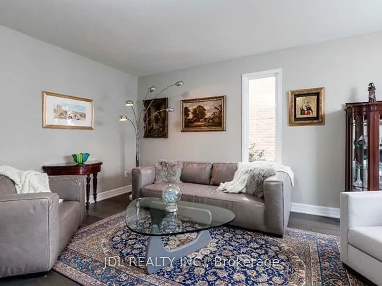 1255 Heritage Way — Photo 4