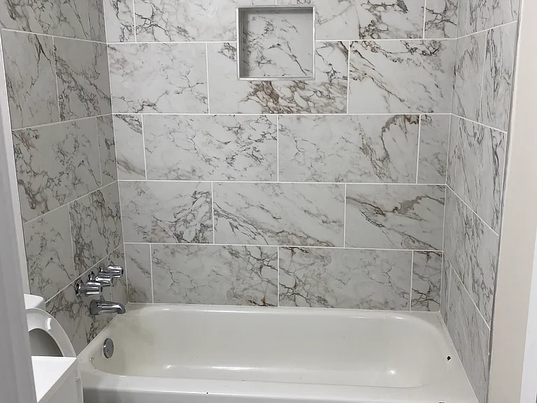 6000 Mallory Rd — Photo 5