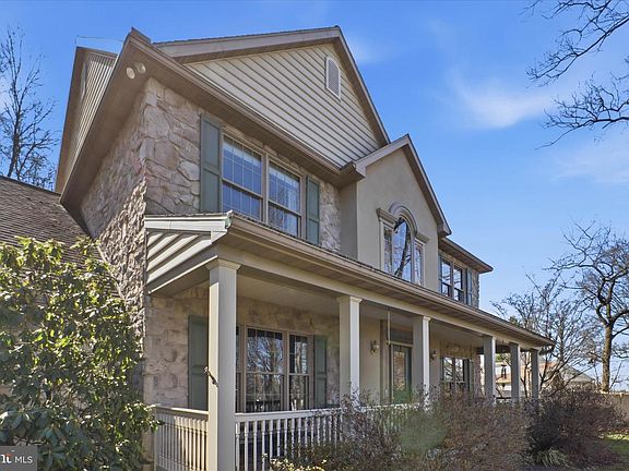 5th image of 364 Evans Rd