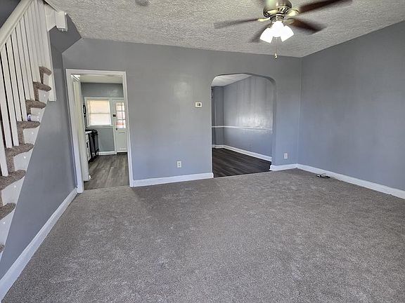 3rd image of 6105 Frederick Rd