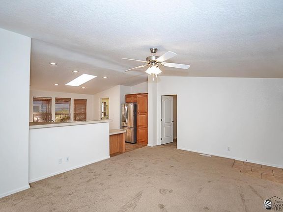 4th image of 12853 S Sheila Ave