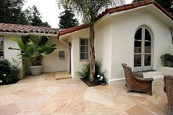 1st image of 1105 Wellesley Ave