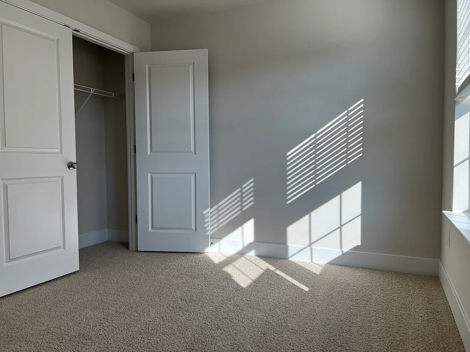 4 bed, 3.5 bath, 1962 sqft, $3,495 — Photo 3