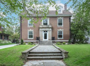 6311 Westminster Pl, Saint Louis, MO