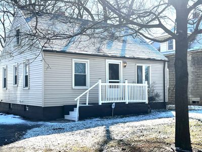 21344 Evergreen Rd, Southfield, MI, 48075